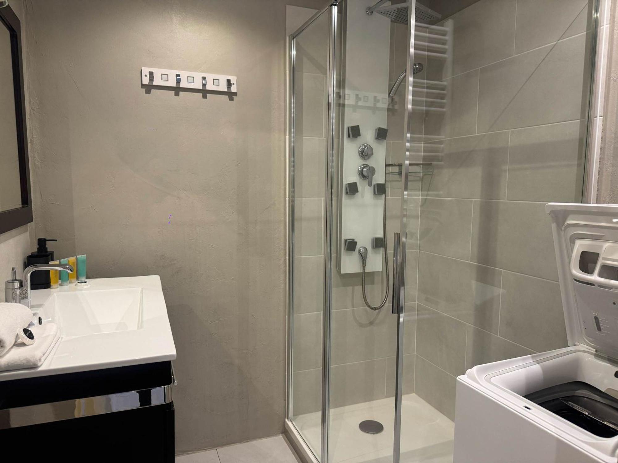 B075-studio Agreable Centre * Cannes